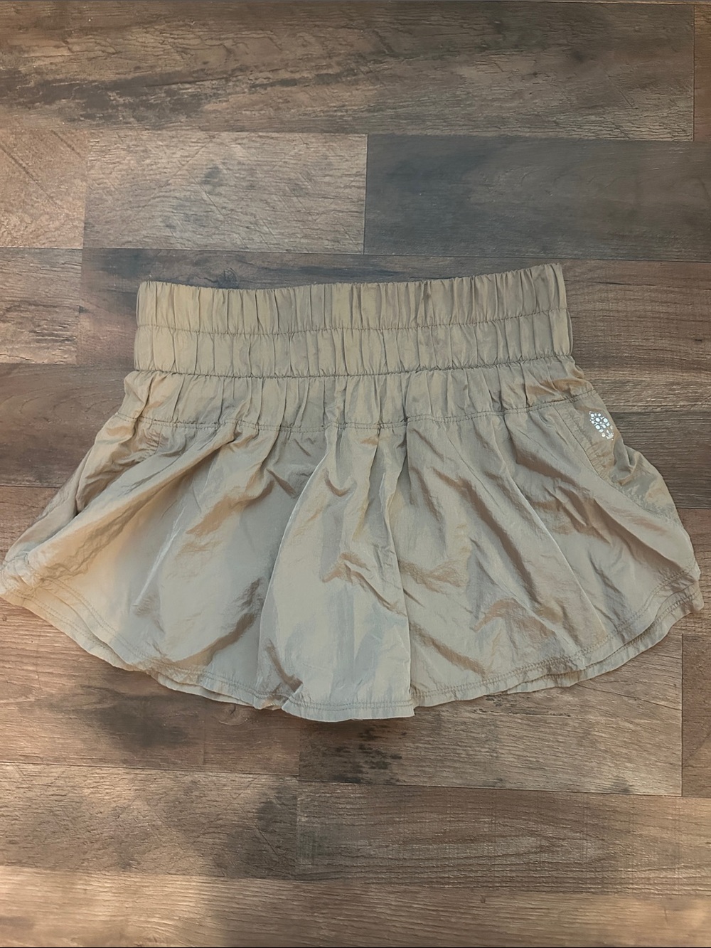 FP Movement beige shorts/skirt